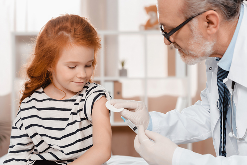 Детская вакцинация, фото