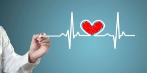 Почему возникает учащенное сердцебиение и как его лечить?